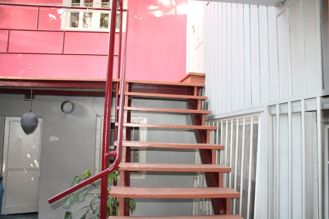 Hostel Old City Sololaki Tbilisi Ngoại thất bức ảnh